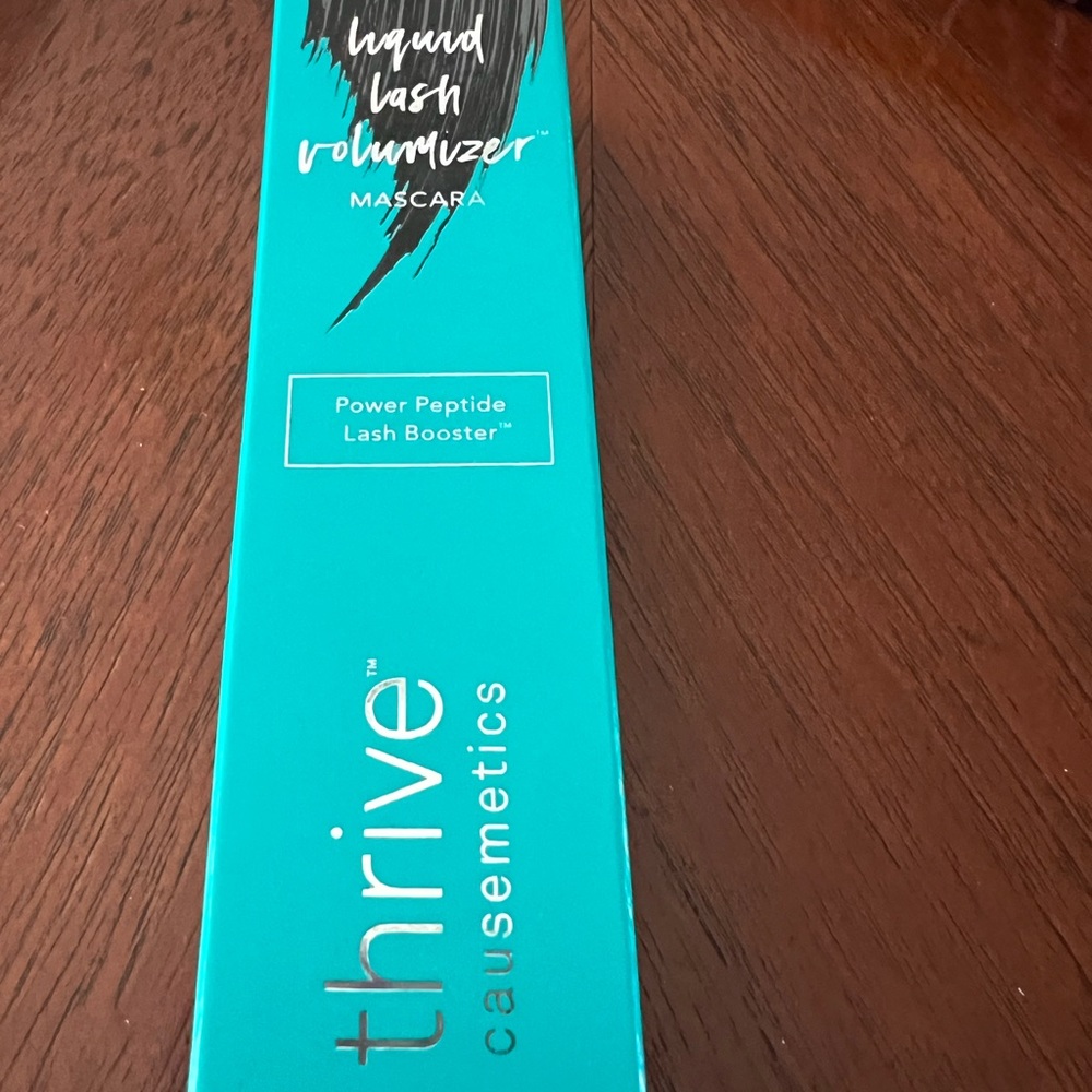 Thrive causemetics lash volumizer mascara with power peptide